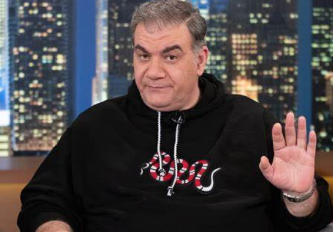 Η επιστροφή του Δημήτρη Σταρόβα στο θέατρο μετά το εγκεφαλικό επεισόδιο που πέρασε